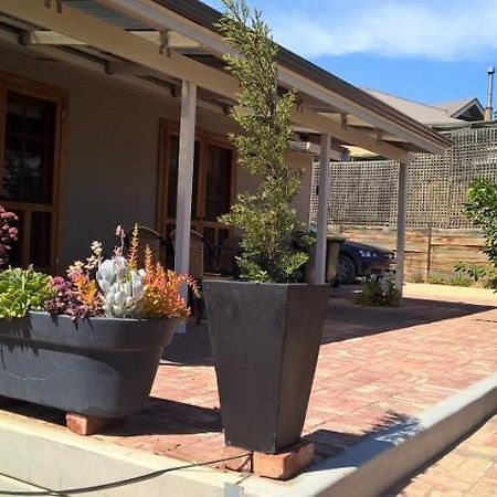 Book Keepers Cottage Waikerie Bagian luar foto